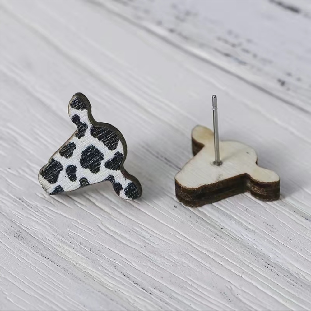 Wooden Cow Earrings - Picture 3 of 3